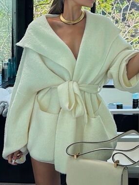 Rare Helsa Olesa Coat